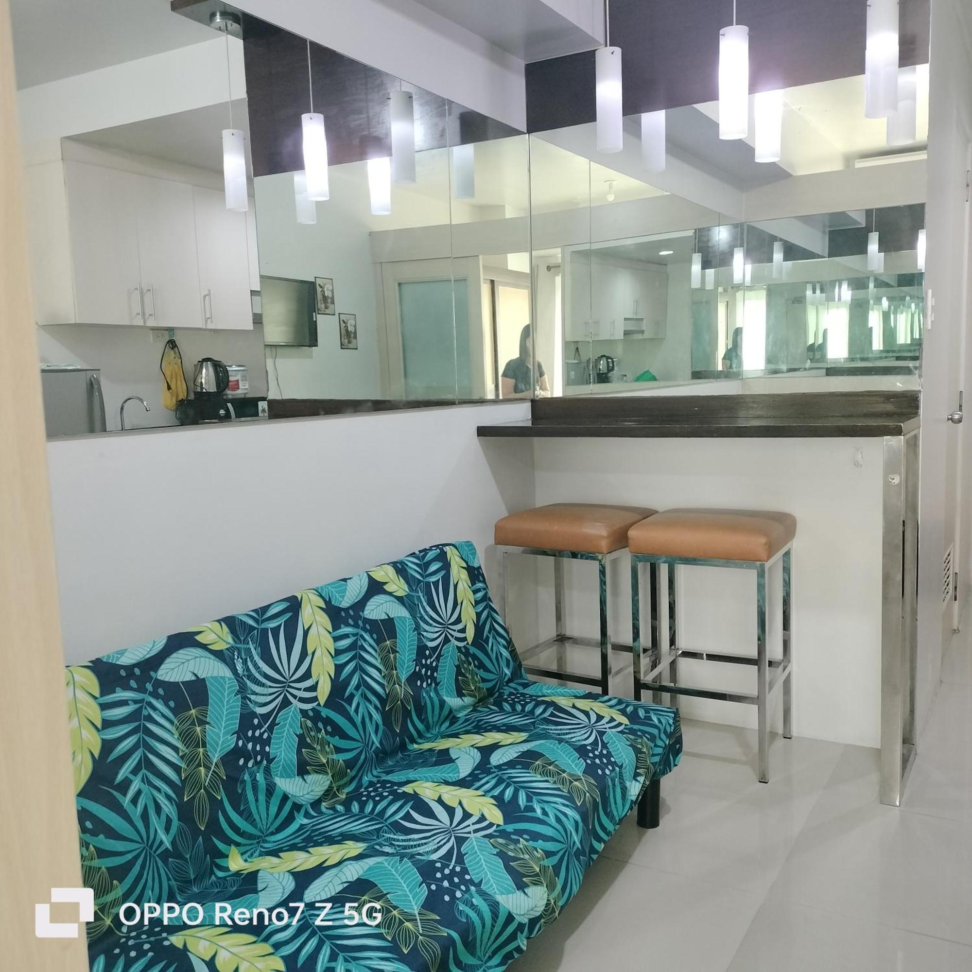 Glenda Place Aurum At Sea Residences Near Moa Pasay Exterior photo