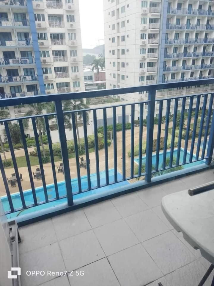 Glenda Place Aurum At Sea Residences Near Moa Pasay Exterior photo