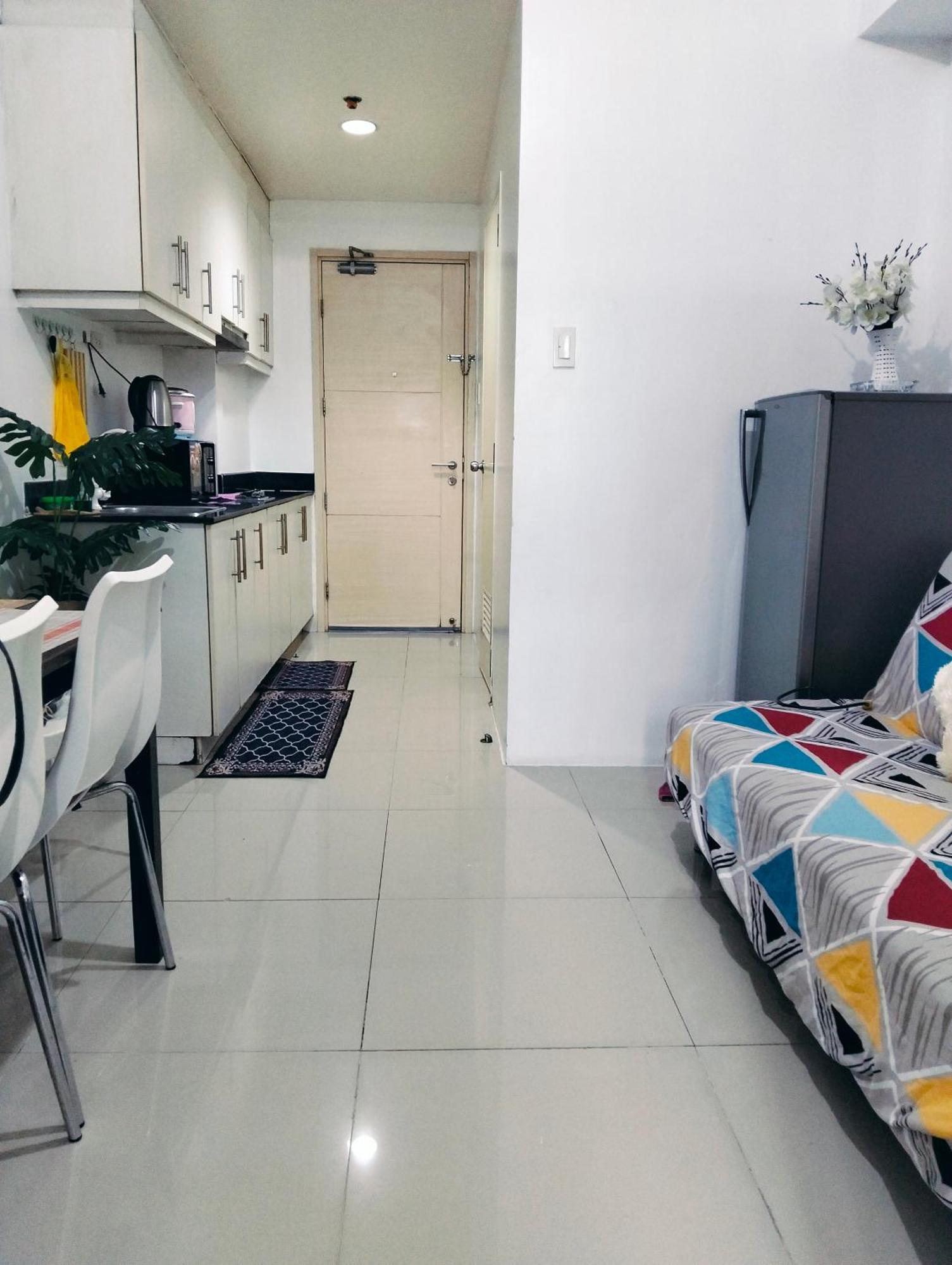 Glenda Place Aurum At Sea Residences Near Moa Pasay Exterior photo