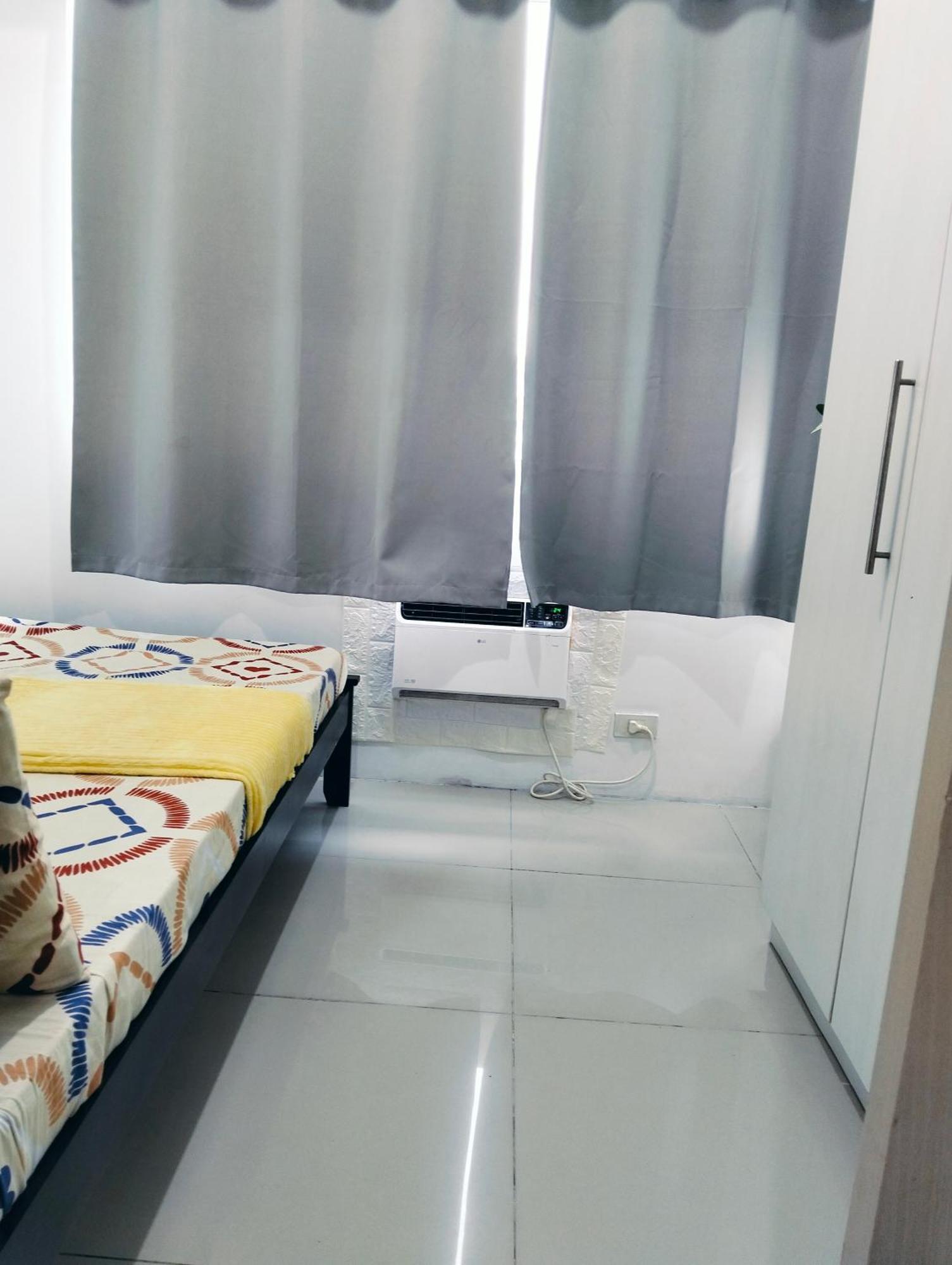 Glenda Place Aurum At Sea Residences Near Moa Pasay Exterior photo