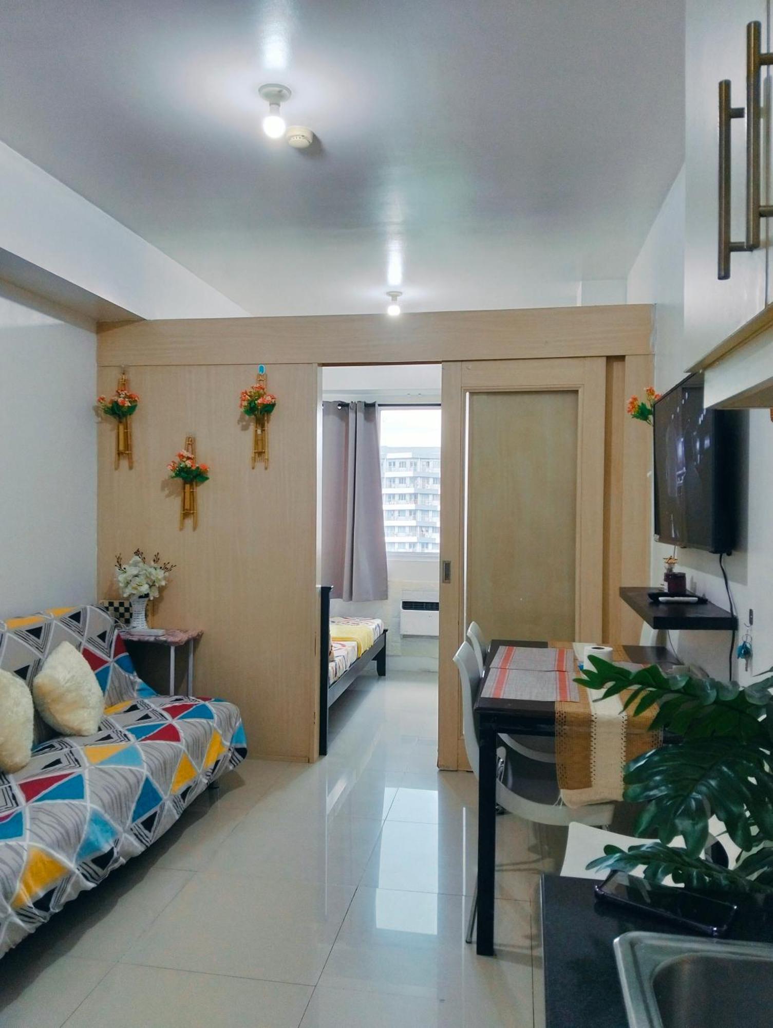 Glenda Place Aurum At Sea Residences Near Moa Pasay Exterior photo