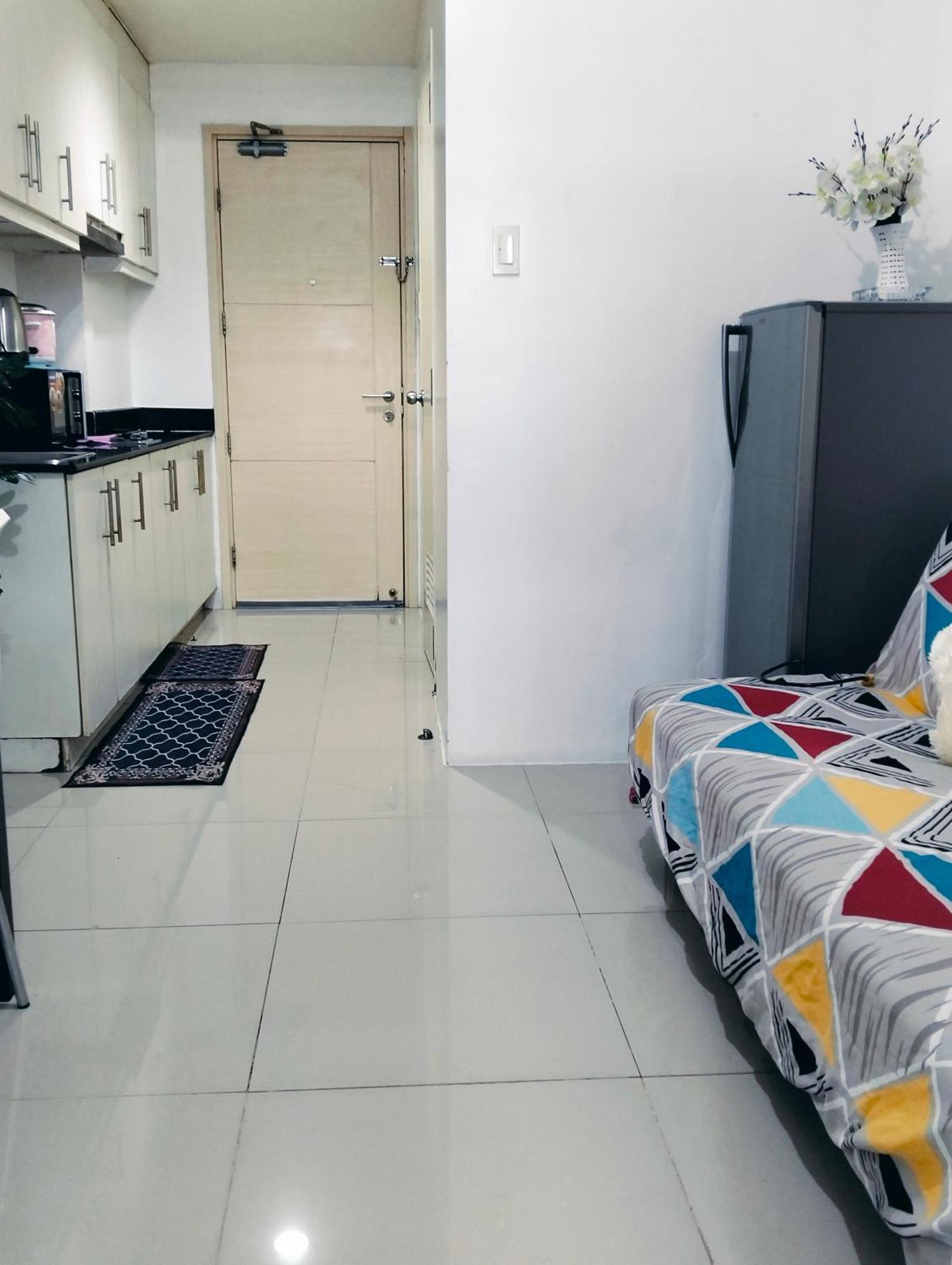 Glenda Place Aurum At Sea Residences Near Moa Pasay Exterior photo